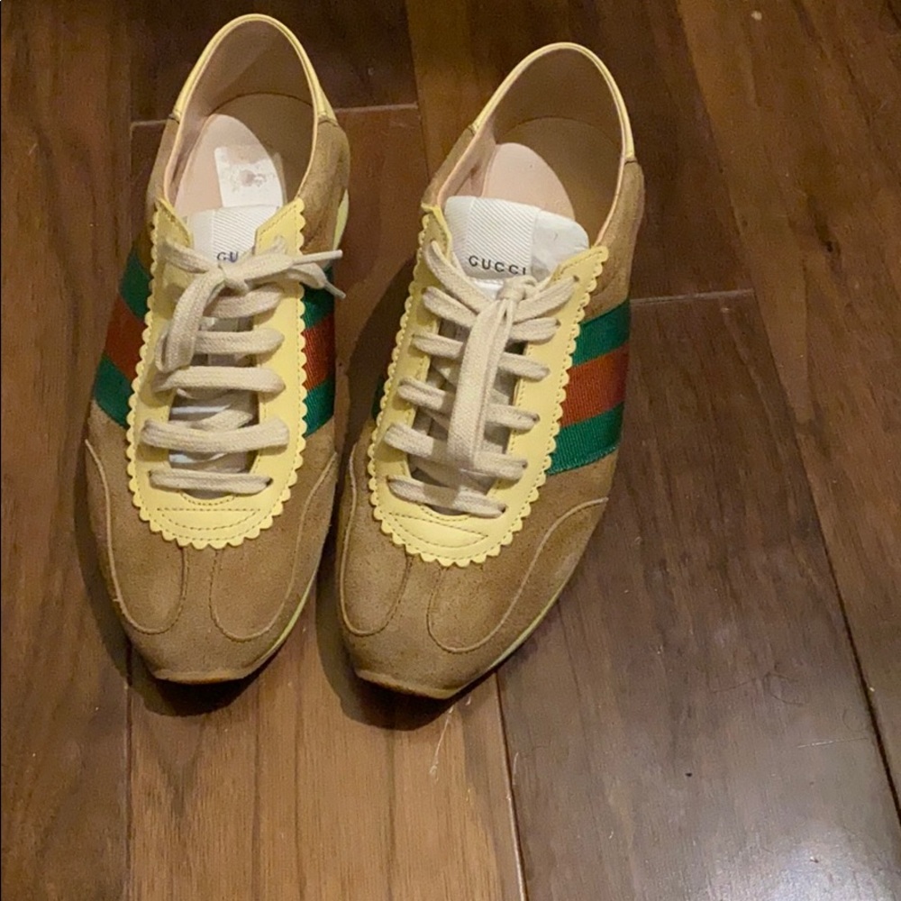 Gucci sneakers ❌❌❌SOLD❌❌❌